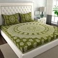 Red maple leaf print double bedsheet set with 2 pillow covers